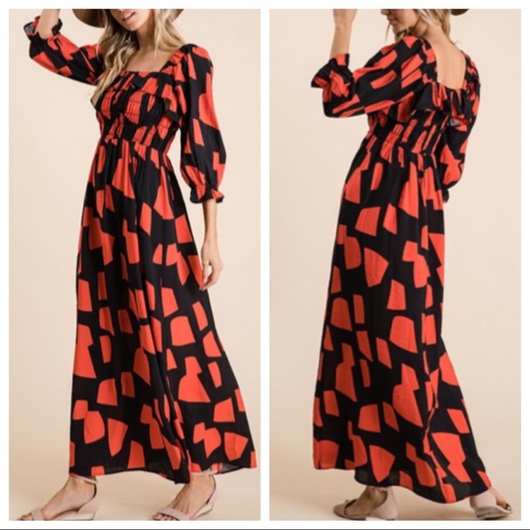 ShopEvelynne Dresses & Skirts - ✨LAST ONE✨Woven Fabric Geo Print Maxi Dress